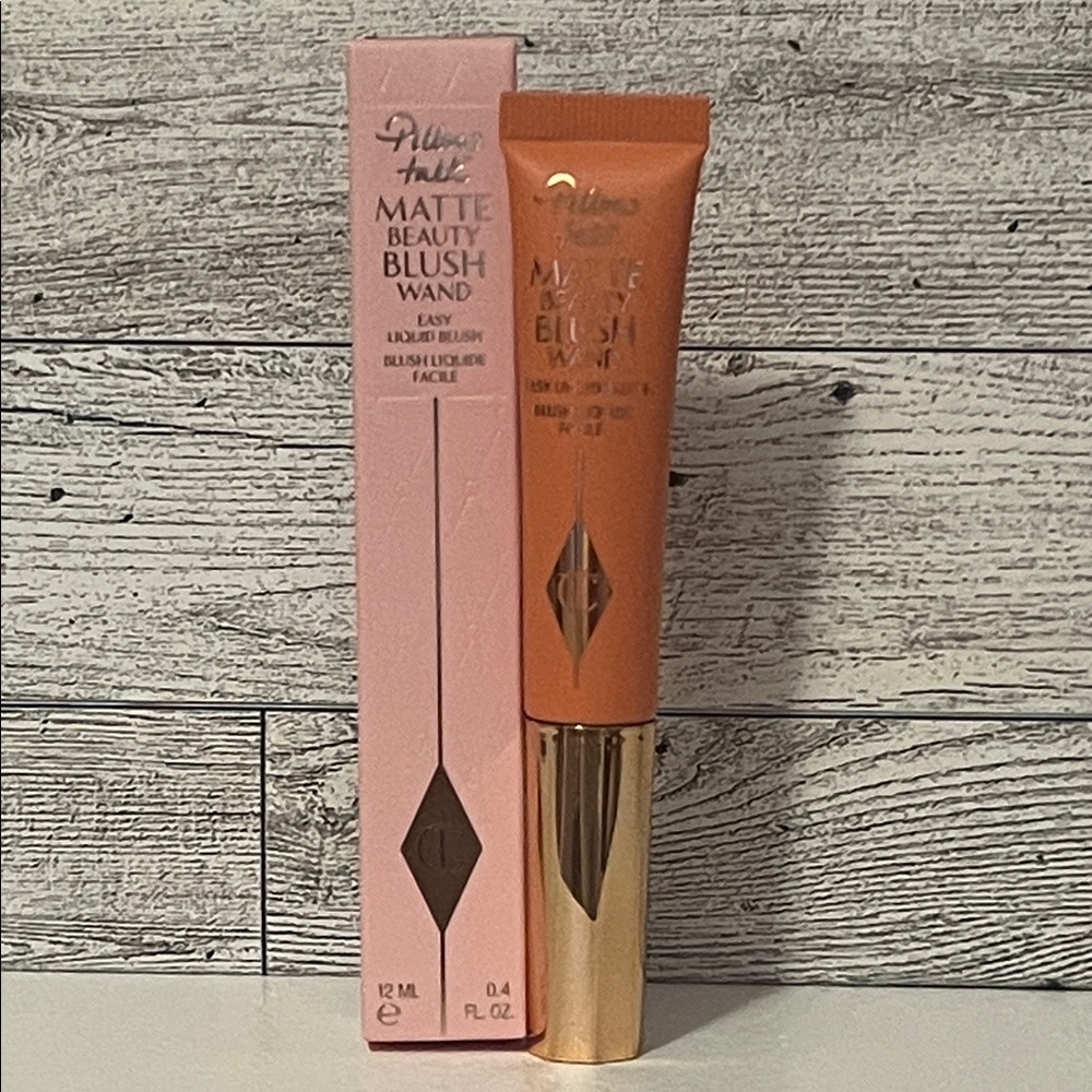 Charlotte Tilbury Matte Beauty Blush Wand - Peach